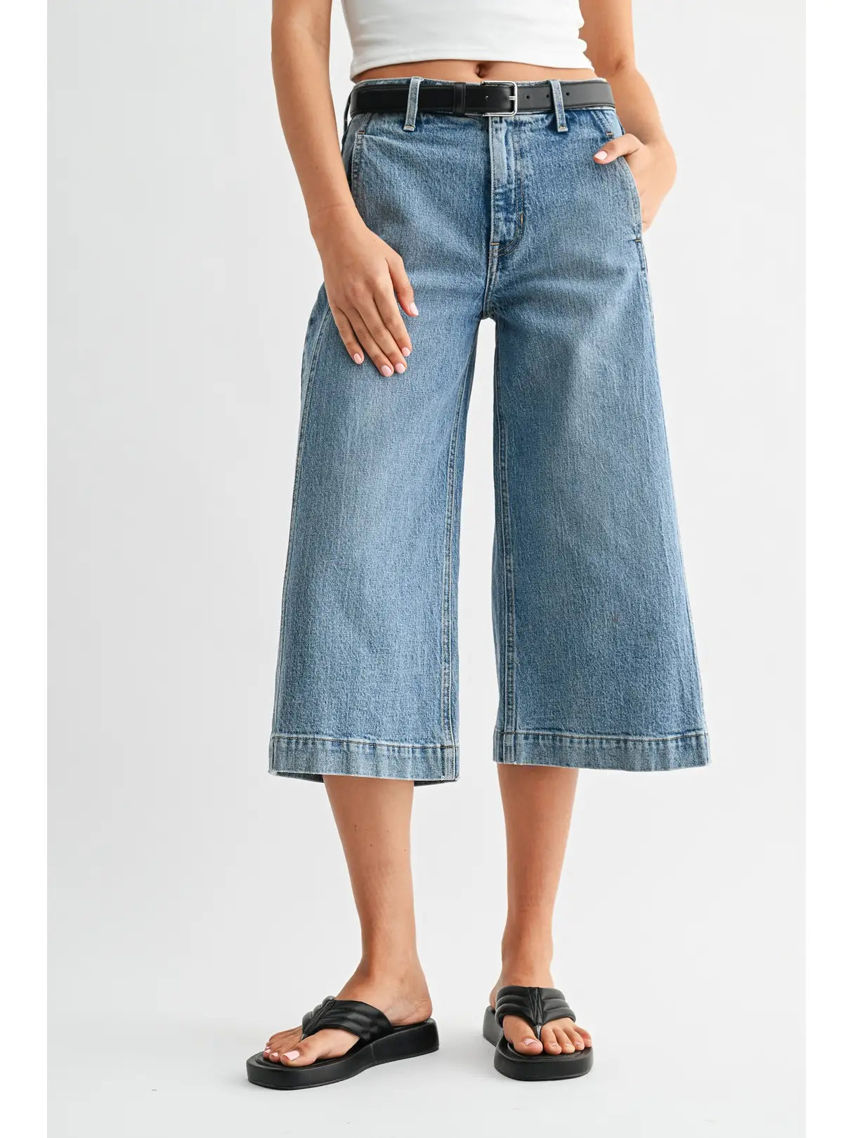 Wide Leg Denim Capri