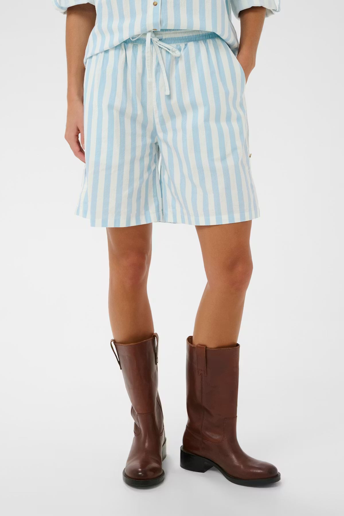 Zalinda Stripe Short