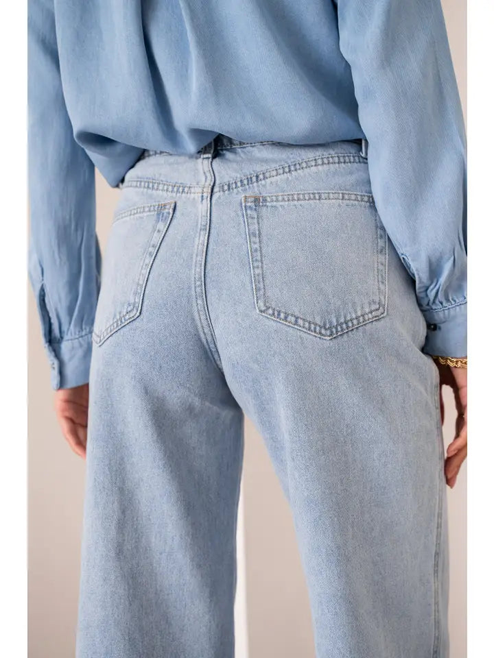 Cropped Wide Leg Denim