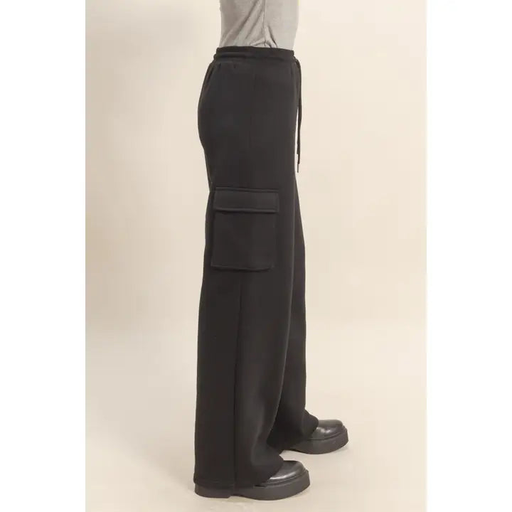 Essential Cargo Sweatpant