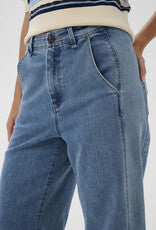 Maude Barrel Jean